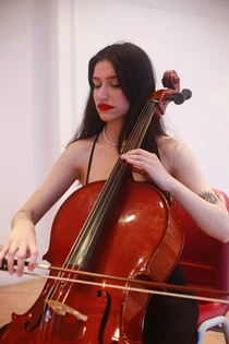 Doğa Taylan ile Çello Dersi | Kadıköy Nüans Müzik